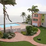 Eden Blue 2 Bedrooms & Pool